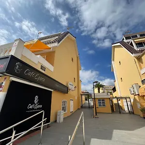 https://adosado-en-costa-adeje.tenerifehoteles.net